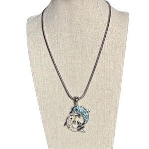 Blue Crystal Dolphin Silverstone Magnetic Bale Pendant Necklace
